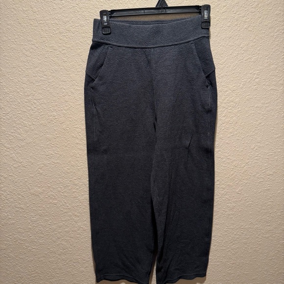 Lululemon Ribbed Straight Leg Super-High-Rise Crop 23" size 4 Heathered Black - Picture 6 of 10